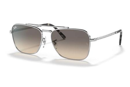 NEW CARAVAN SILVER W/CLEAR GRADIENT GREY LENSES