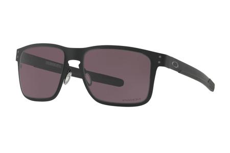 HOLBROOK METAL WITH MATTE BLACK FRAME AND PRIZM GRAY LENSES