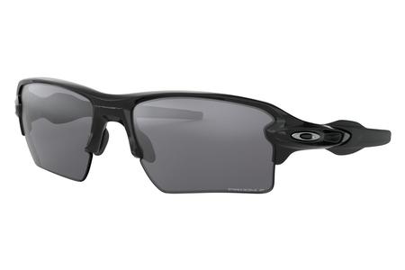 FLAK 2.0 XL WITH POLISHED BLACK FRAME AND PRIZM POLARIZED LENSES