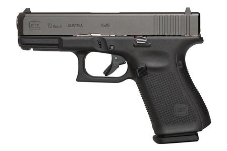 19 GEN5 9MM 15-ROUND PISTOL WITH NIGHT SIGHTS