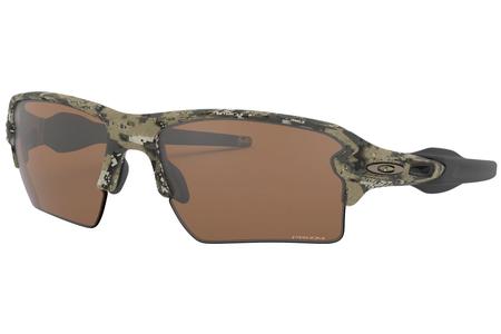 FLAK 2.0 XL WITH DESOLVE BARE CAMO FRAME AND PRIZM TUNGSTEN LENSES