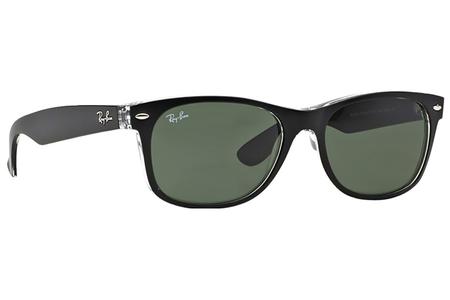 WAYFARER LITEFORCE WITH MATTE BLACK FRAME AND GREEN CLASSIC G-15 LENSES