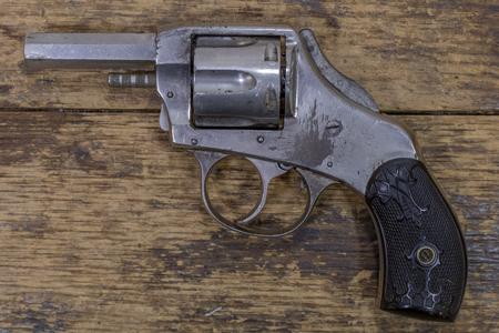 AMERICAN DOUBLE ACTION 32 POLICE TRADE-IN REVOLVER DA