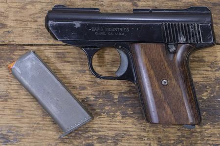 P-32 32 ACP POLICE TRADE-IN PISTOL