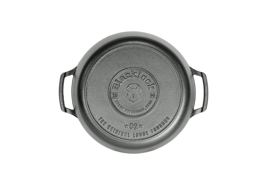 LODGE COOKWARE Blacklock *02* 5.5 Quart Triple Seasoned Cast Iron Dutch Oven