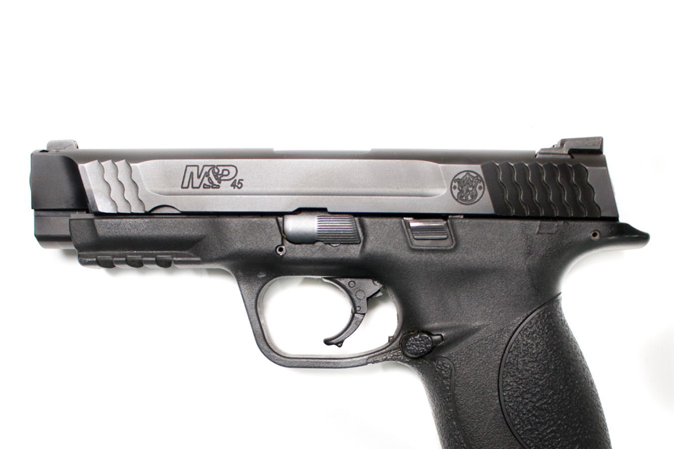 SMITH AND WESSON M&P45 Gen1 45 ACP Police Trade-In Pistol with Three Magazines and Original Box