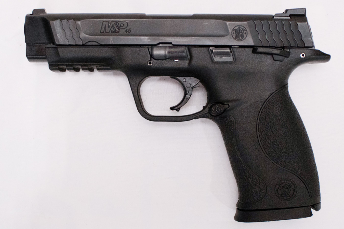 SMITH AND WESSON M&P45 45ACP Police Trade-In Pistol