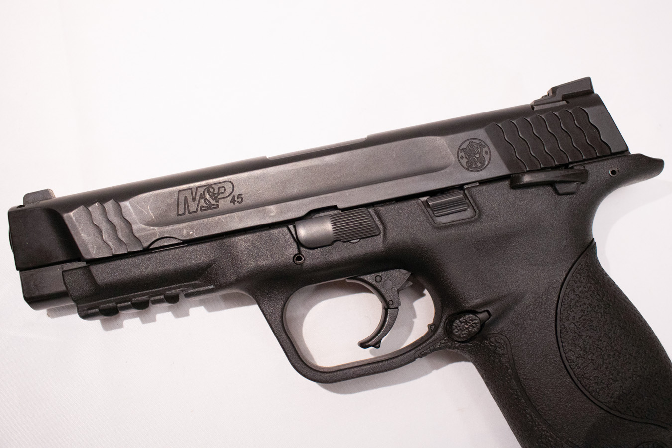 SMITH AND WESSON M&P45 45ACP Police Trade-In Pistol